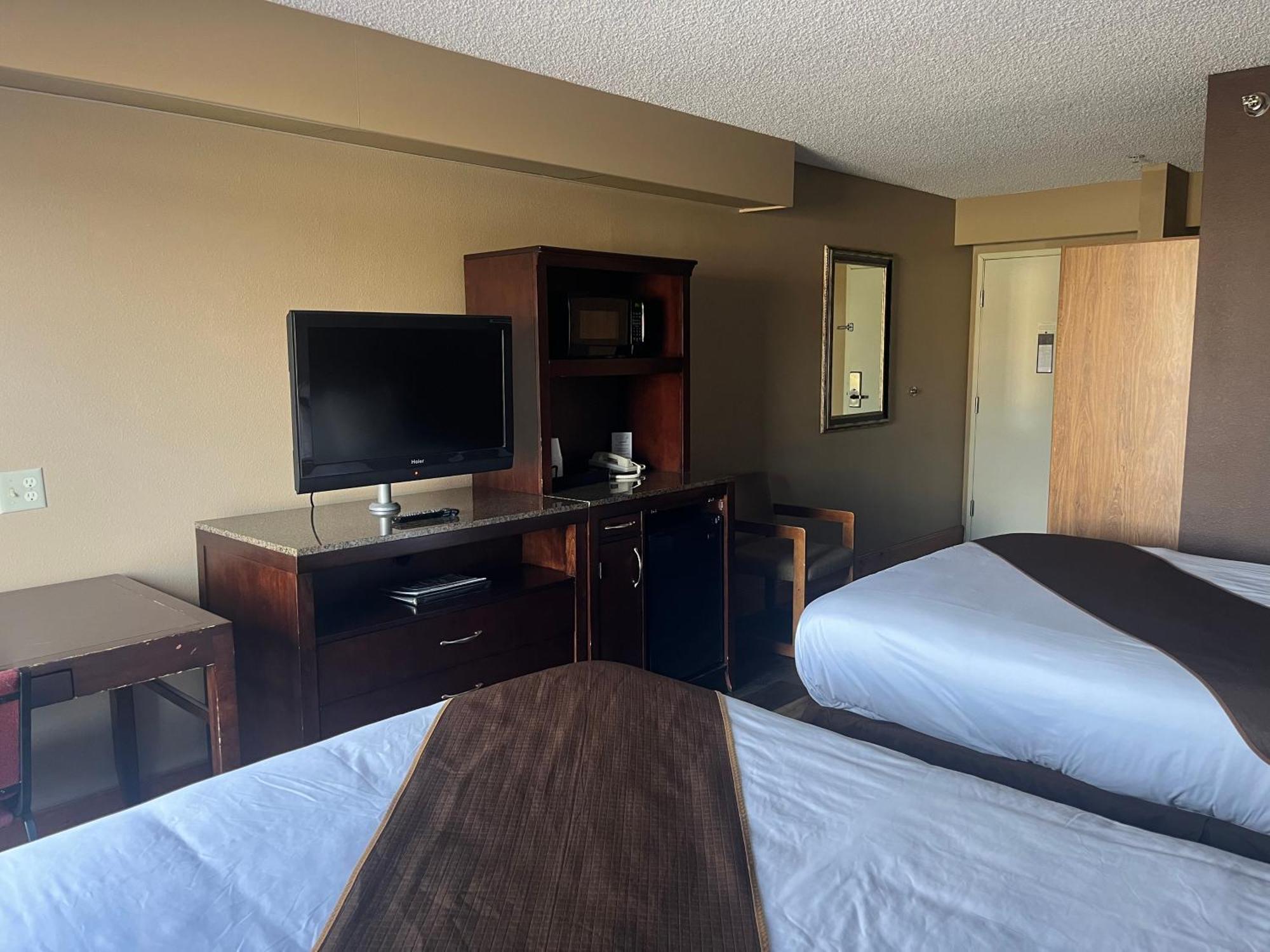 Americas Best Value Inn Калиспел Екстериор снимка